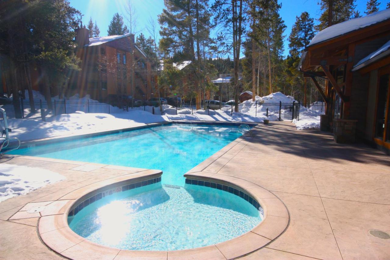 Pinecreek #E - 3 Bedroom - Pool And Hot Tub Access - Close To Town - Shuttle To Slopes Breckenridge Esterno foto